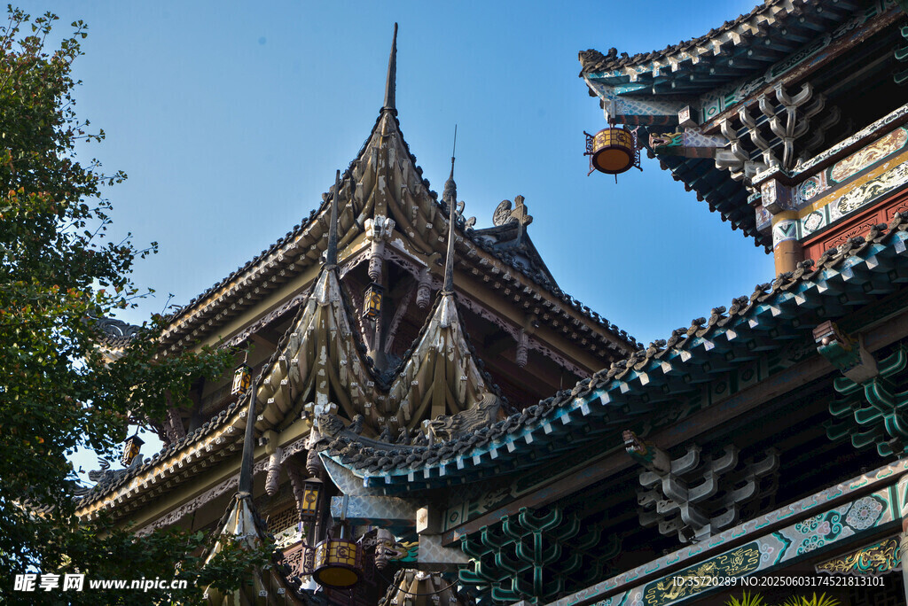 中式古建筑一角