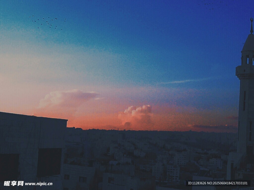 城市黃昏天際線美景