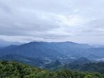 山巒云海間的壯美風光
