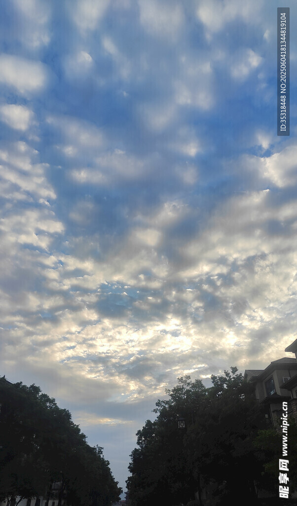 天空