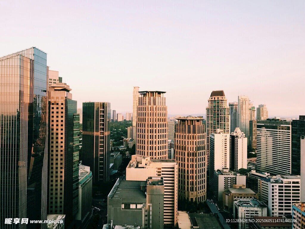 城市高樓天際線景觀