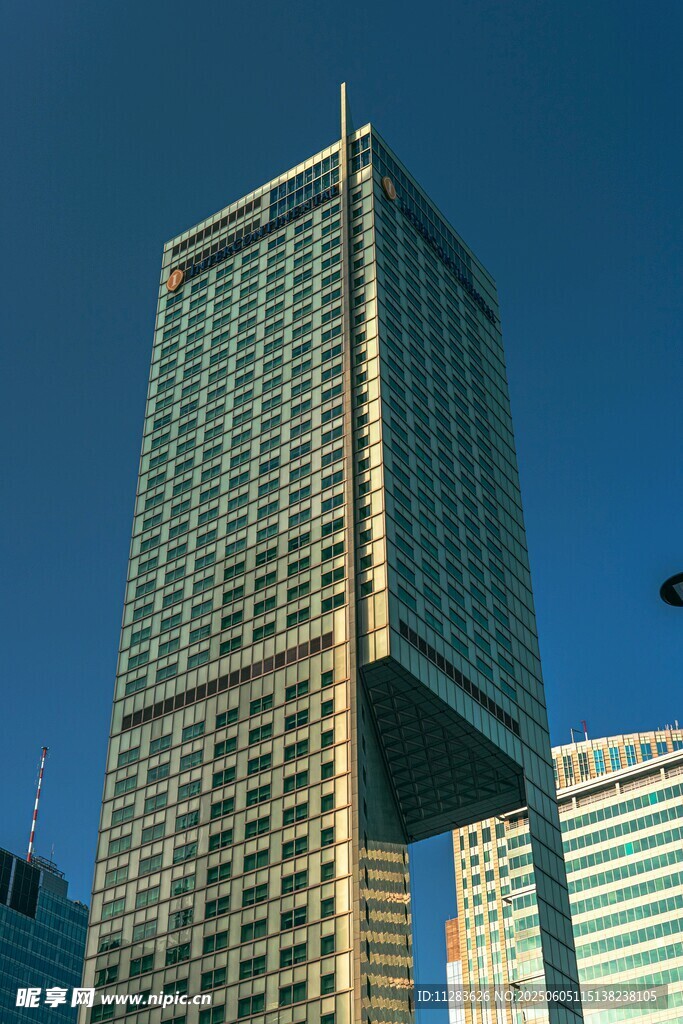 現代摩天大樓獨特建筑造型