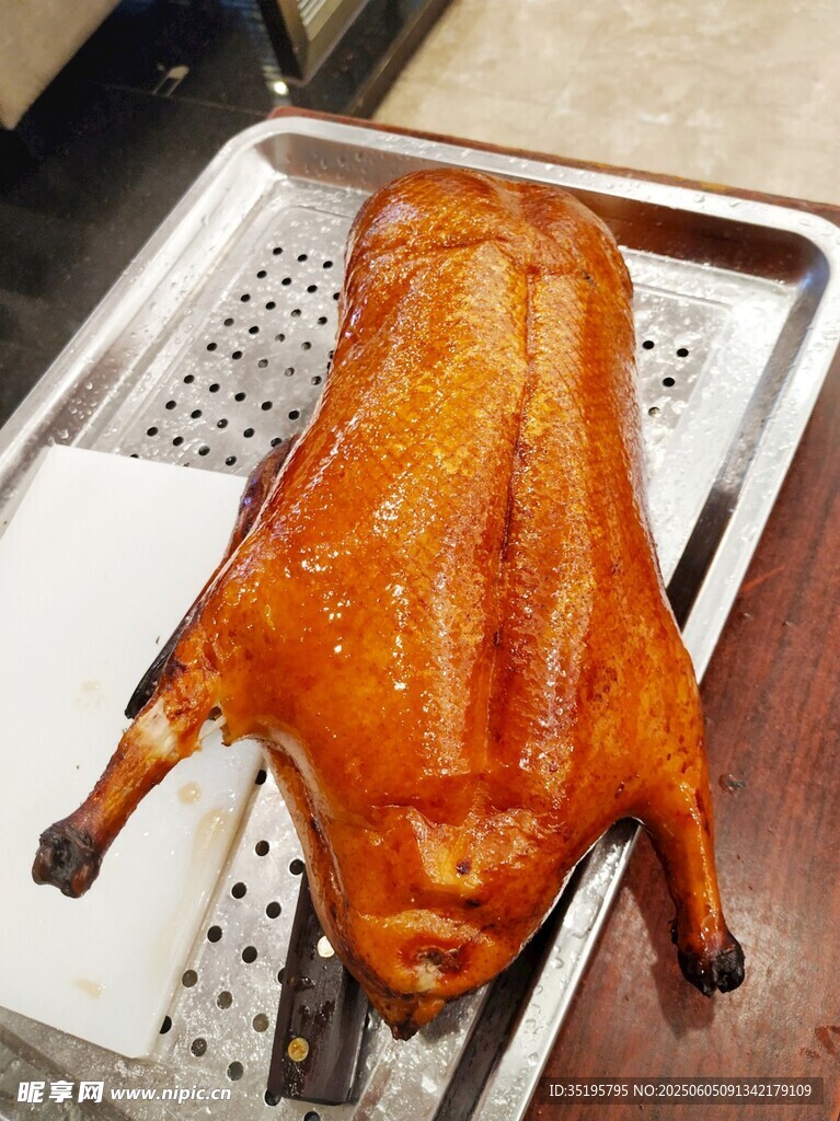 美味烤鴨誘人呈現