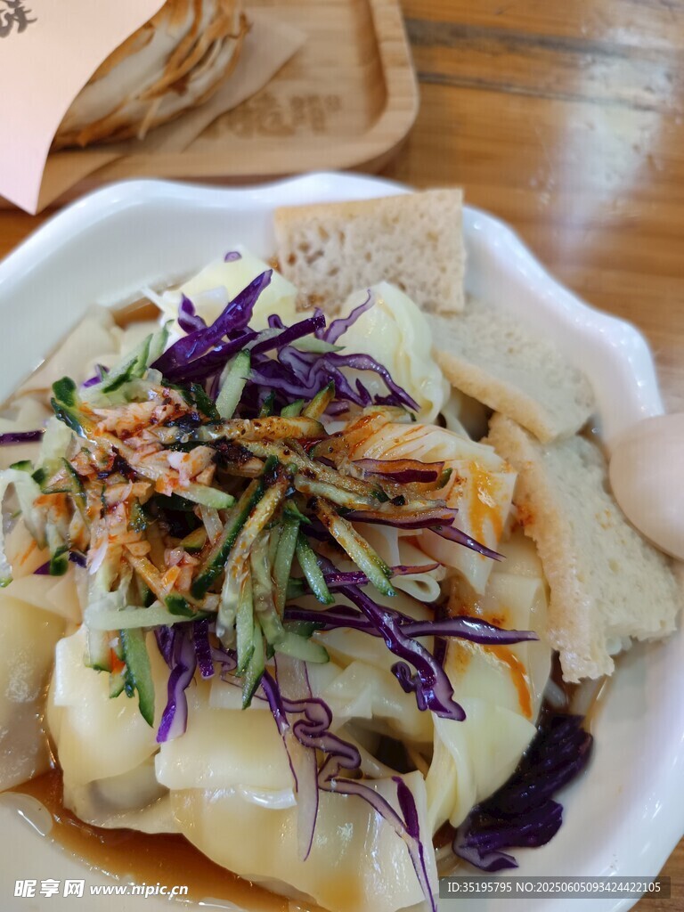 美味涼拌菜 色彩豐富誘人