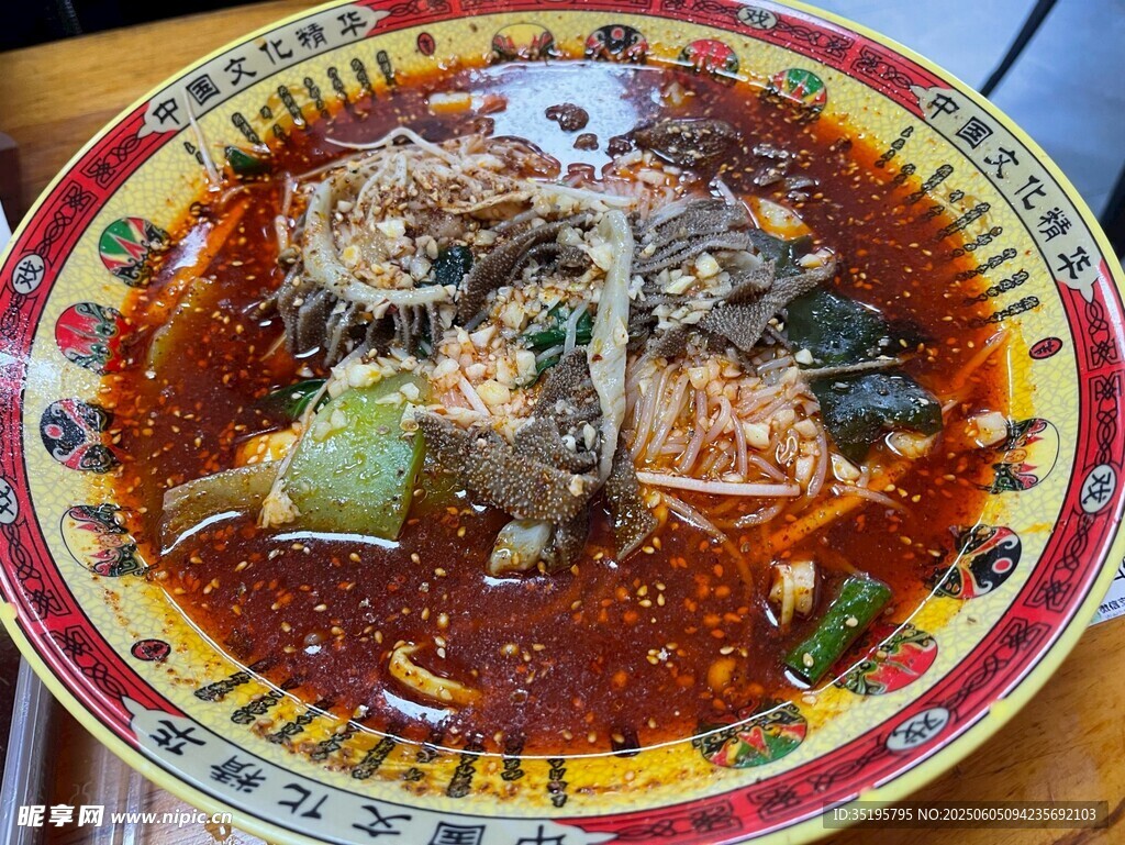 香辣誘人的特色風味面條