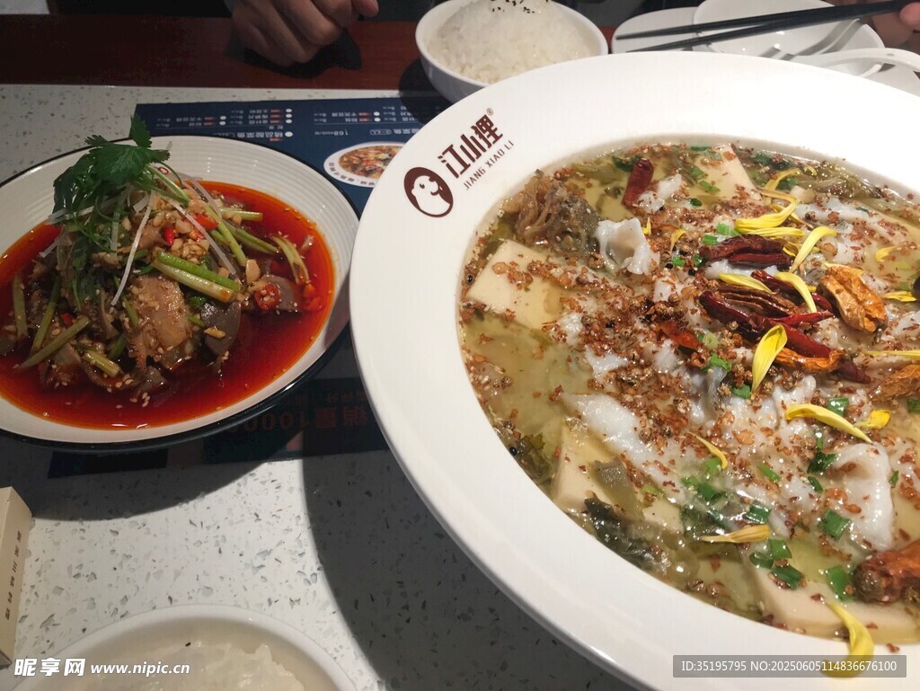 美味中式菜肴誘人呈現