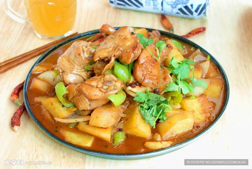 美味土豆燒排骨