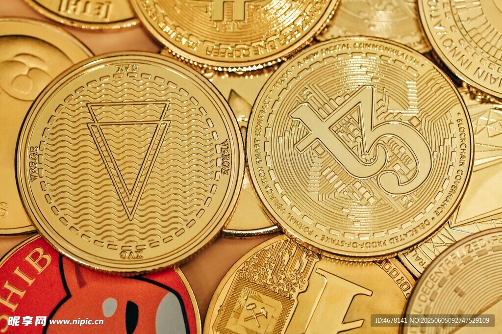 金色硬幣堆疊展示