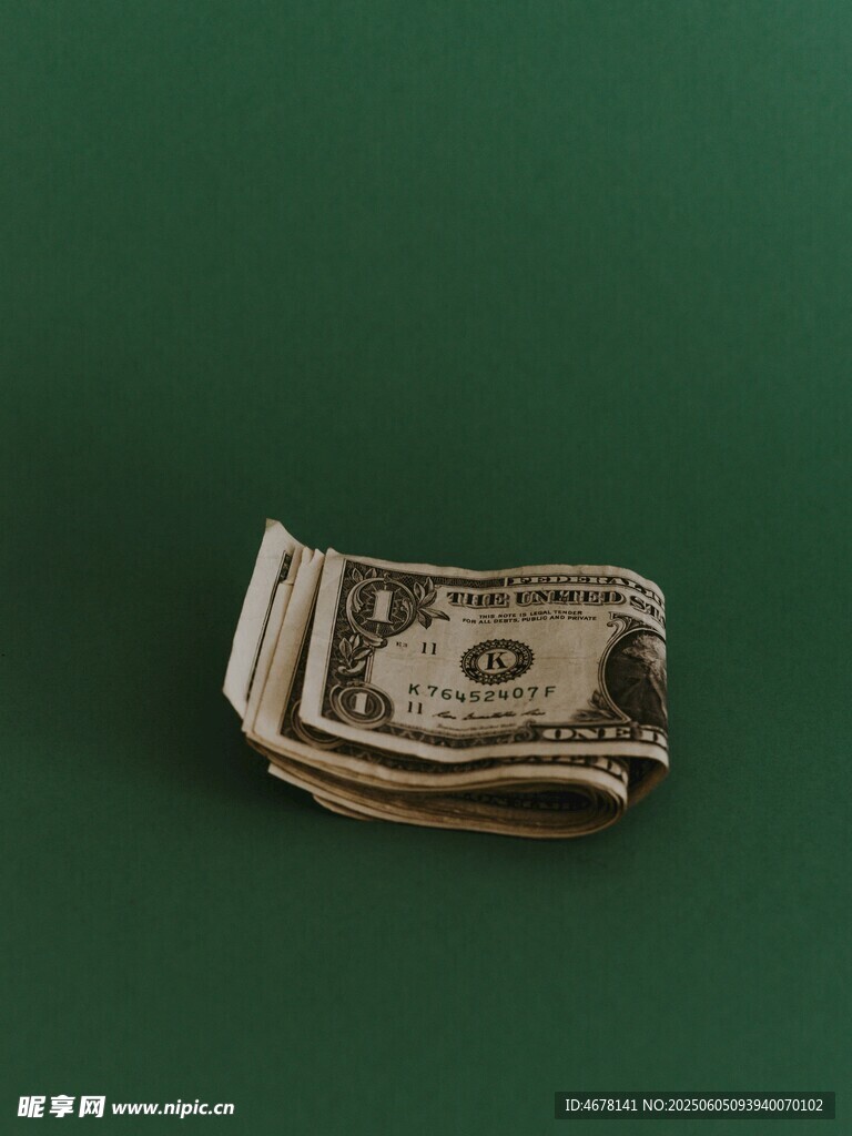 折疊的一美元紙幣