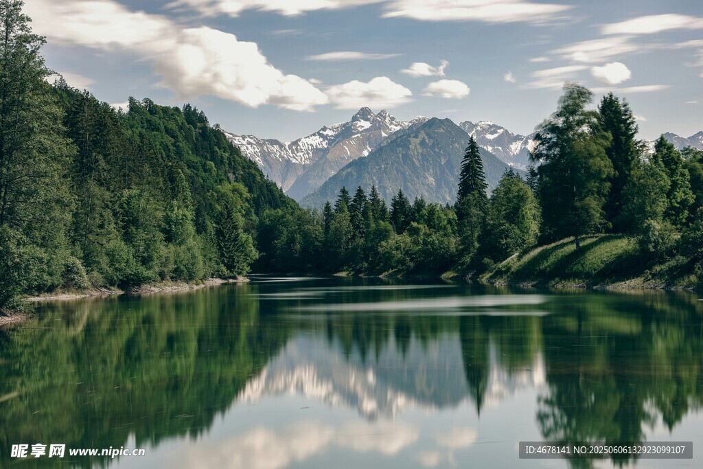 寧靜山水湖景自然風(fēng)光