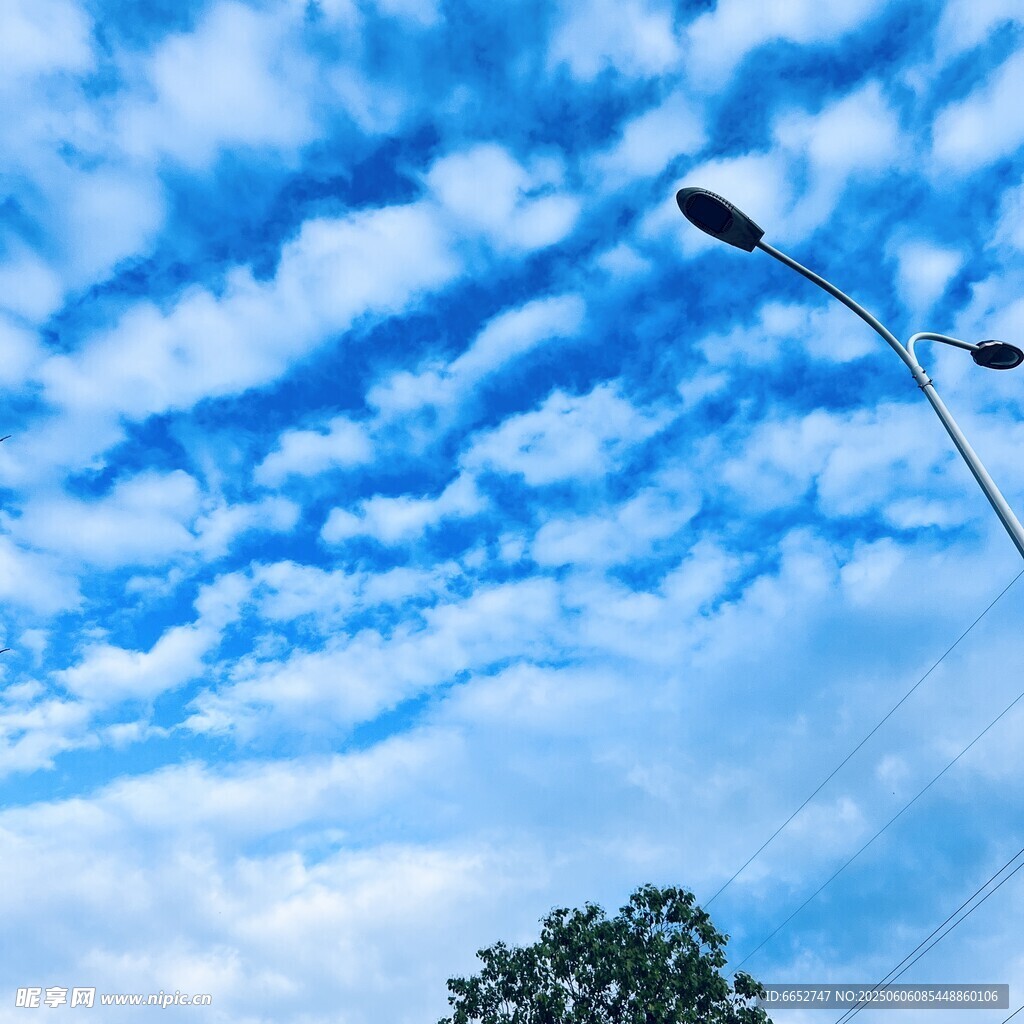 扎染的天空
