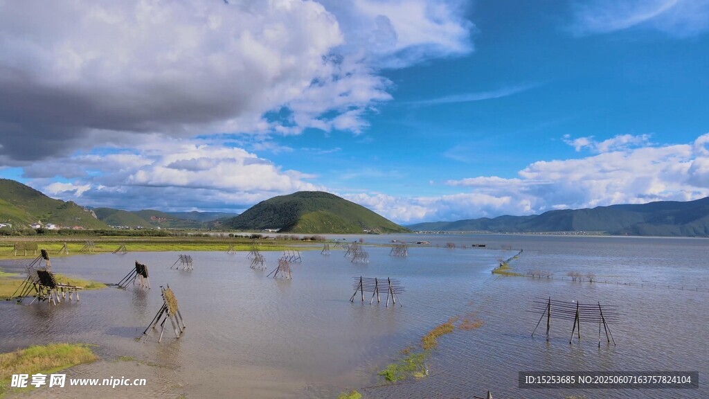 美麗海濱風光
