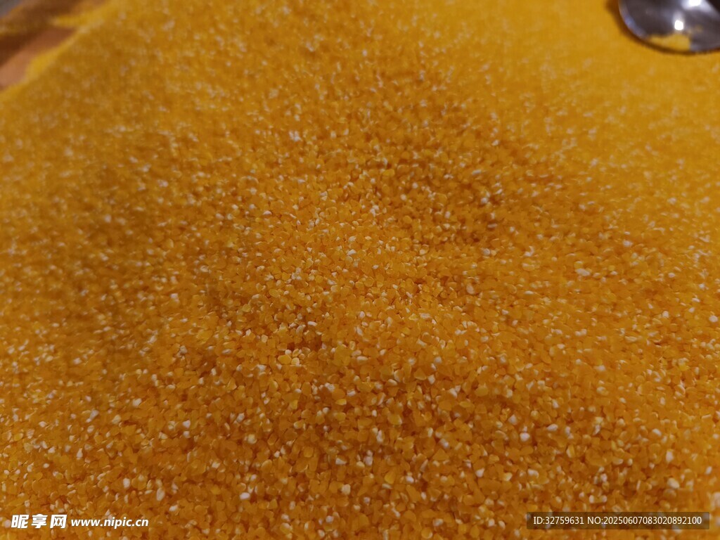 金黃飽滿玉米粒特寫