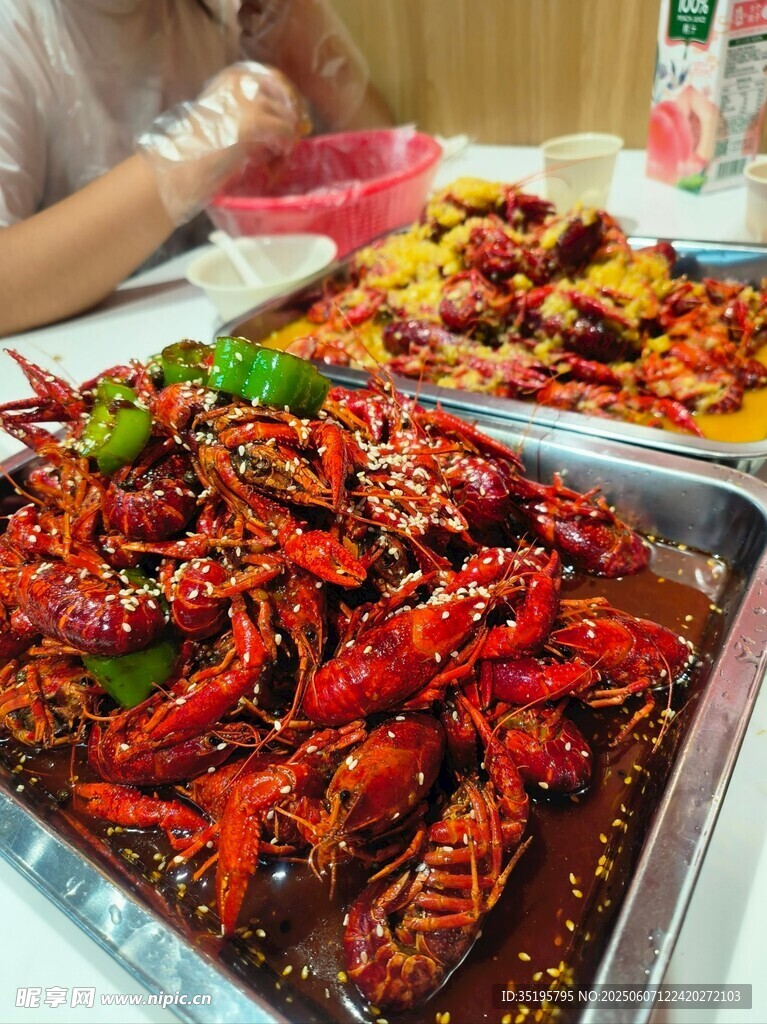 美味誘人的麻辣小龍蝦