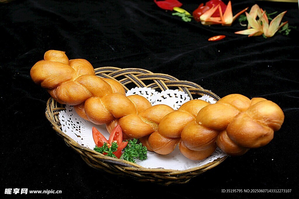 竹籃里的美味麻花