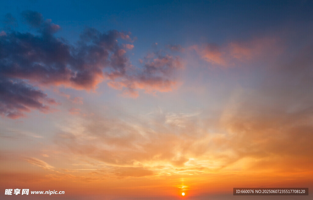 絢麗日落天空美景