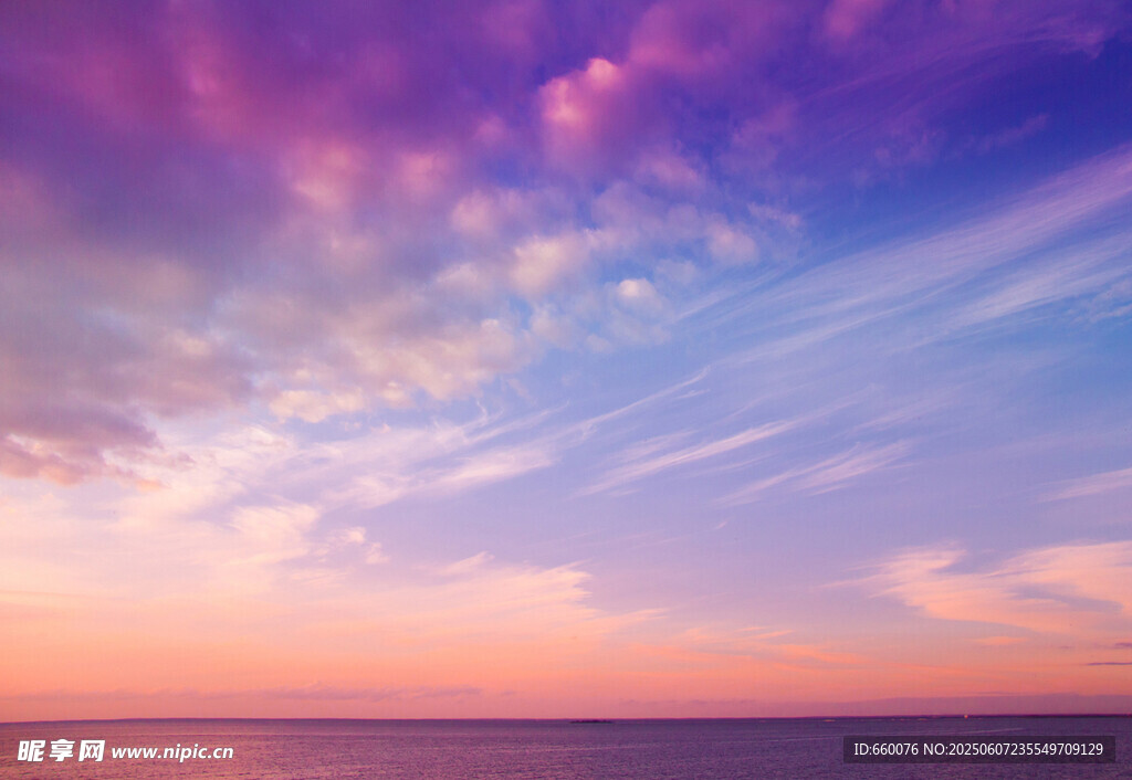 夢幻海邊天空美景