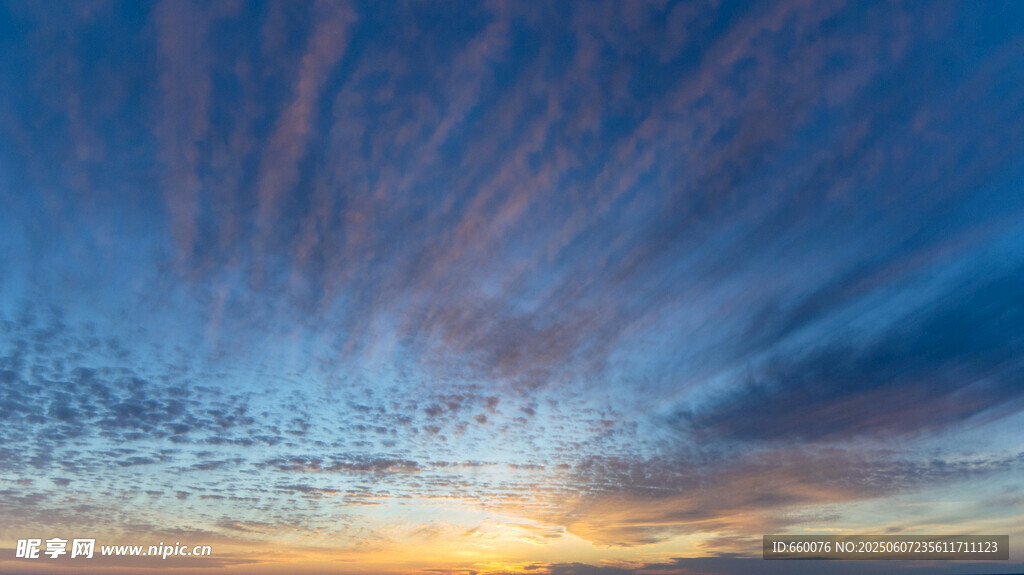 壯麗天空晚霞美景