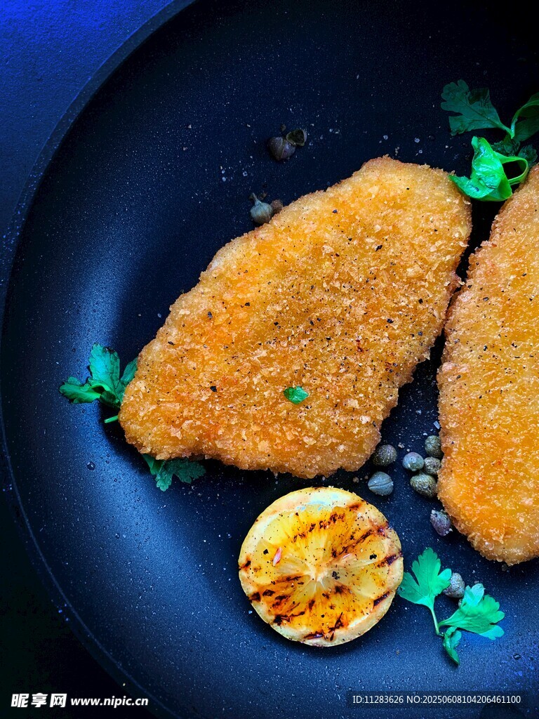 香酥炸魚排配清新香草