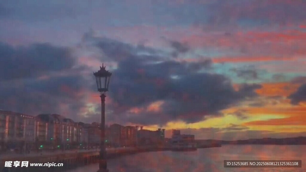 海濱黃昏美景