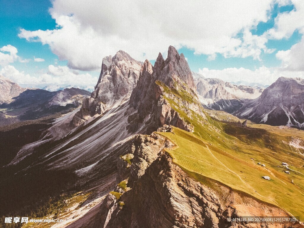 壯麗高山美景