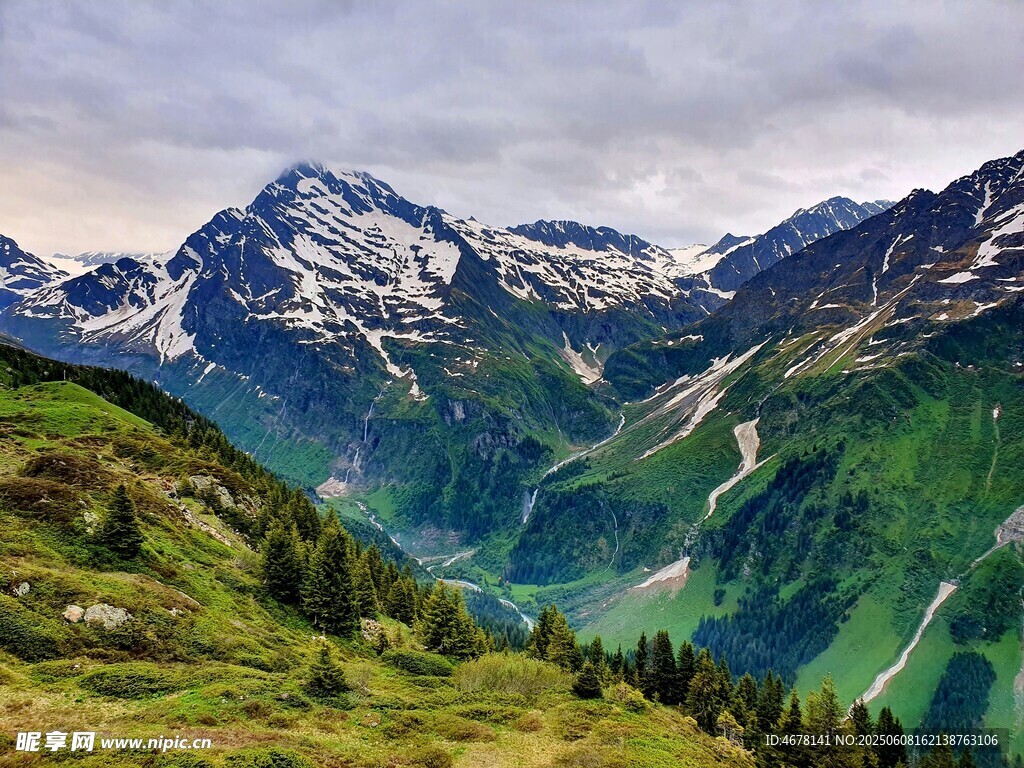 壯麗高山美景