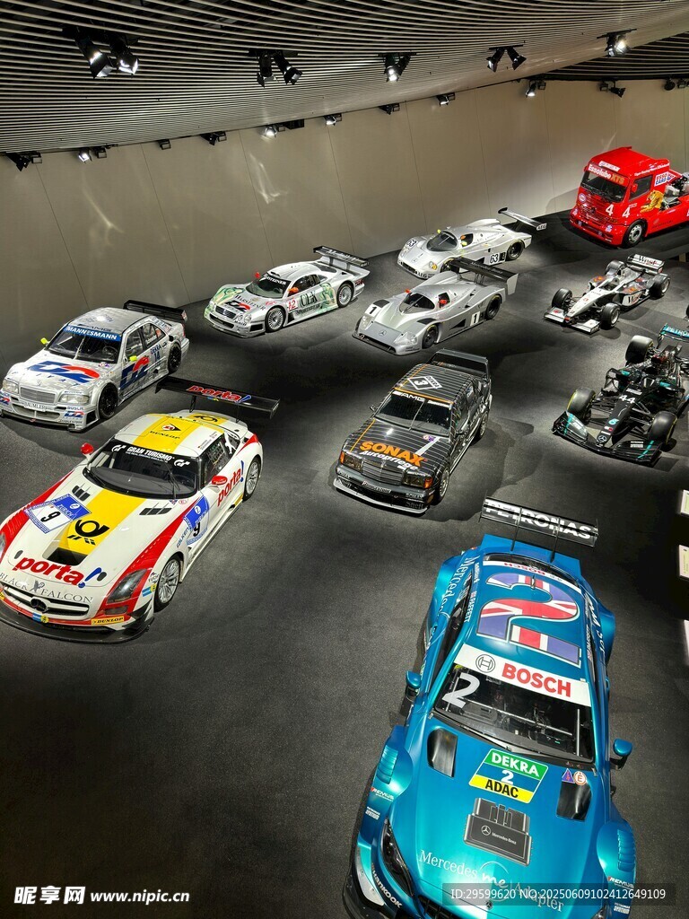 賽車展覽展示多款酷炫賽車