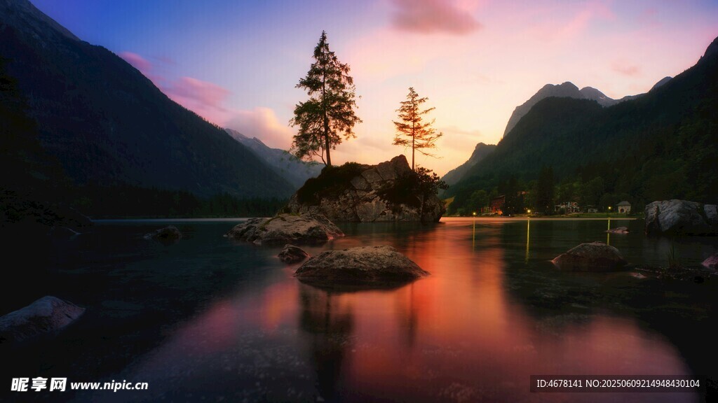 湖畔黃昏美景