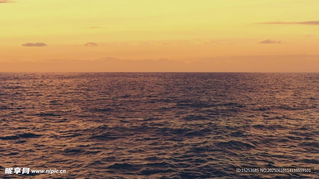 海上黃昏美景