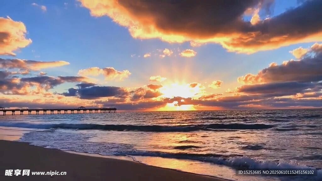 海邊絕美日落風景