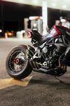 炫酷街頭摩托車