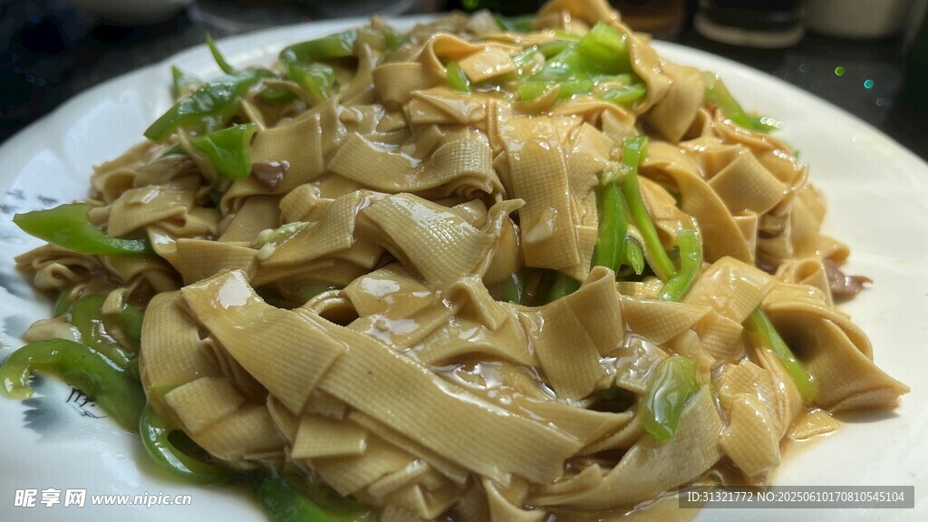 尖椒干豆腐