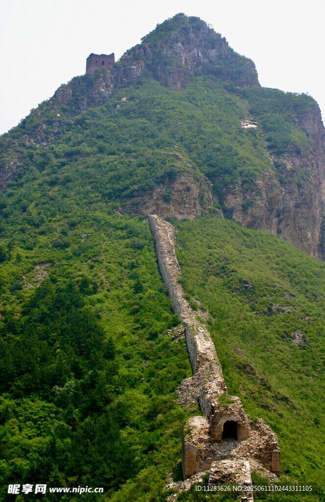 山間蜿蜒古道