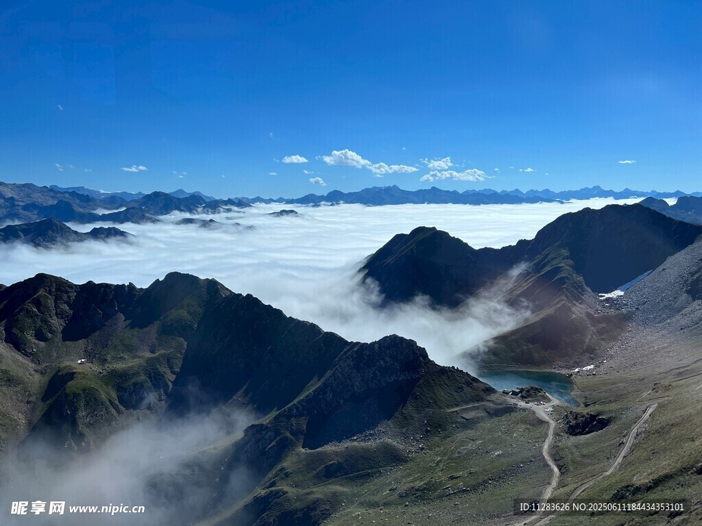 高山云海壯麗景觀