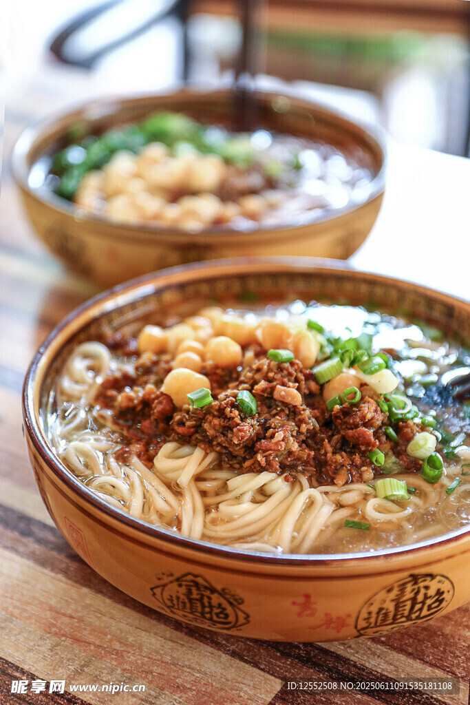 美味肉醬面