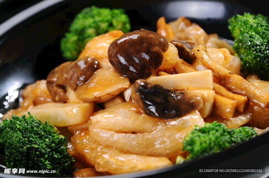 香菇西蘭花炒肉片