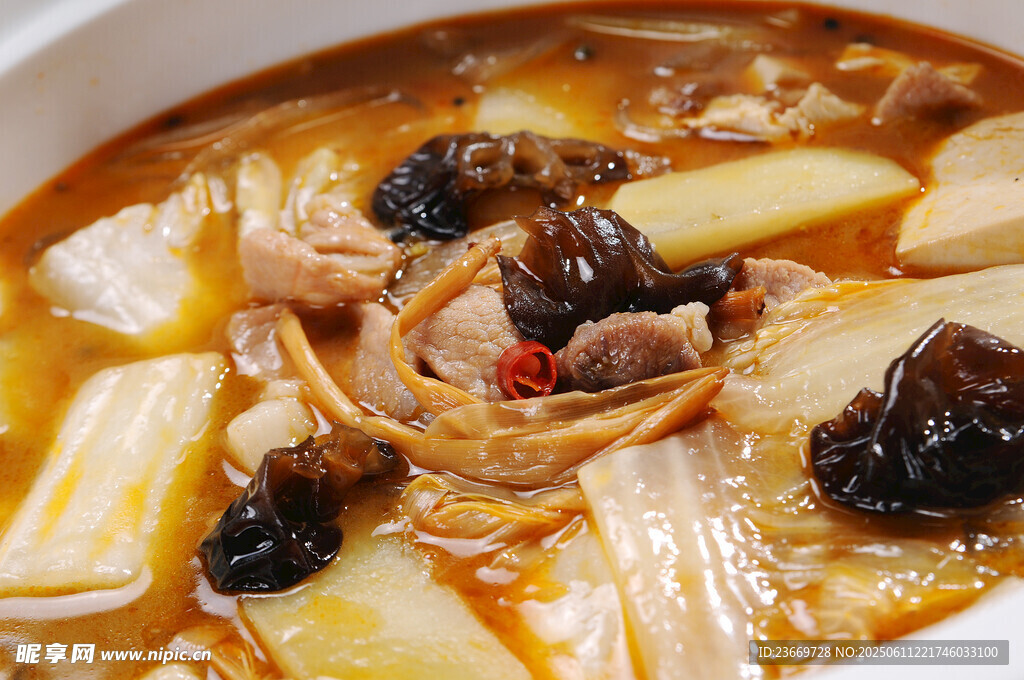 美味菌菇豆腐湯