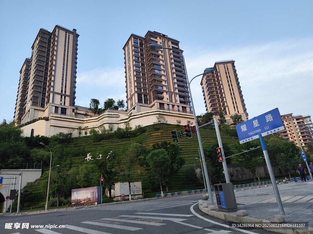 臨江建筑