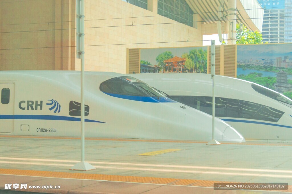 高速列車外觀展示