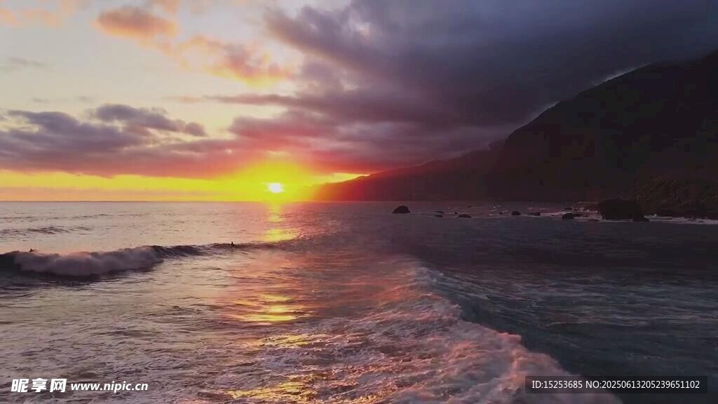 海邊壯麗日落美景