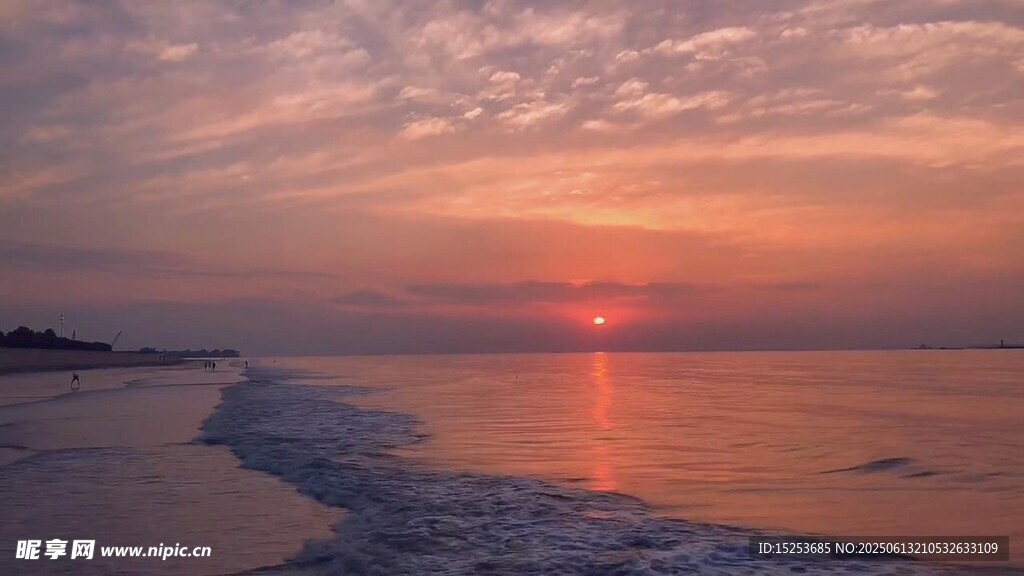 海邊絕美日落景象