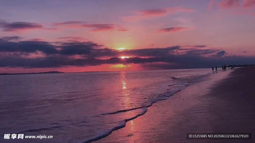 海邊日落美景