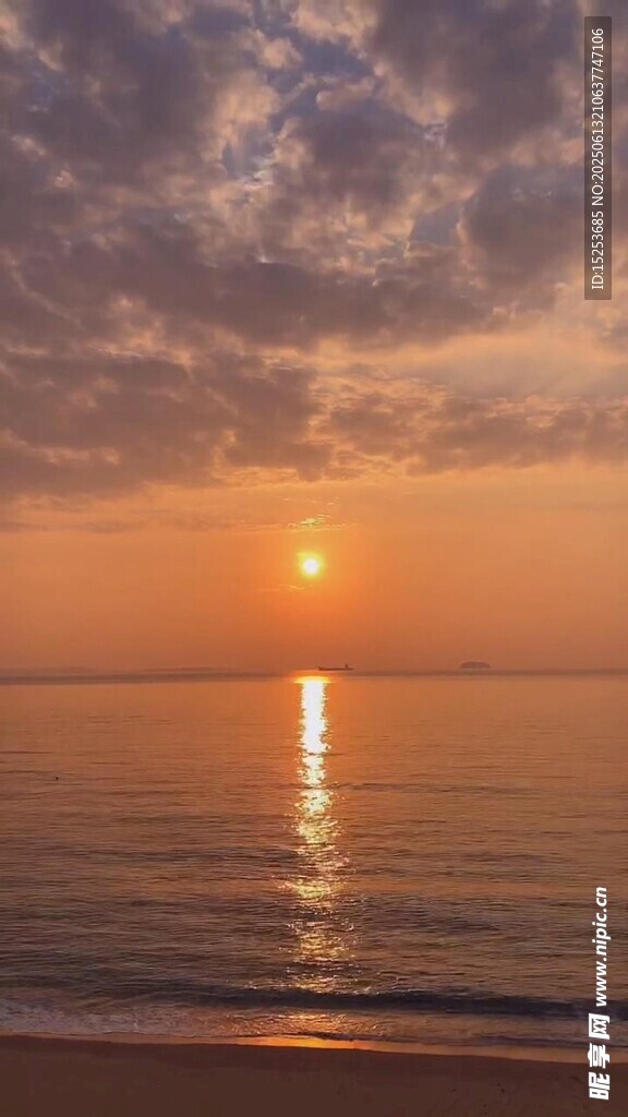 海上日出美景