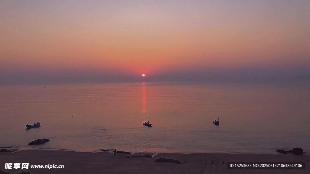 海邊日落美景