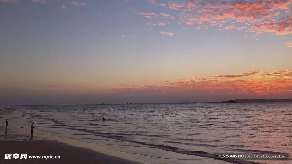 海邊日落美景