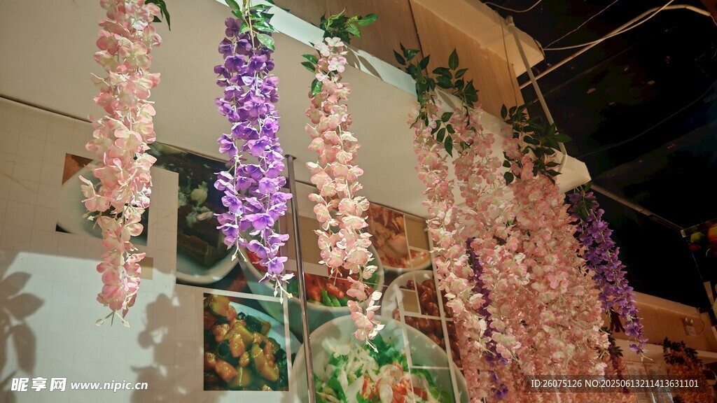 夢幻彩色垂掛裝飾花束