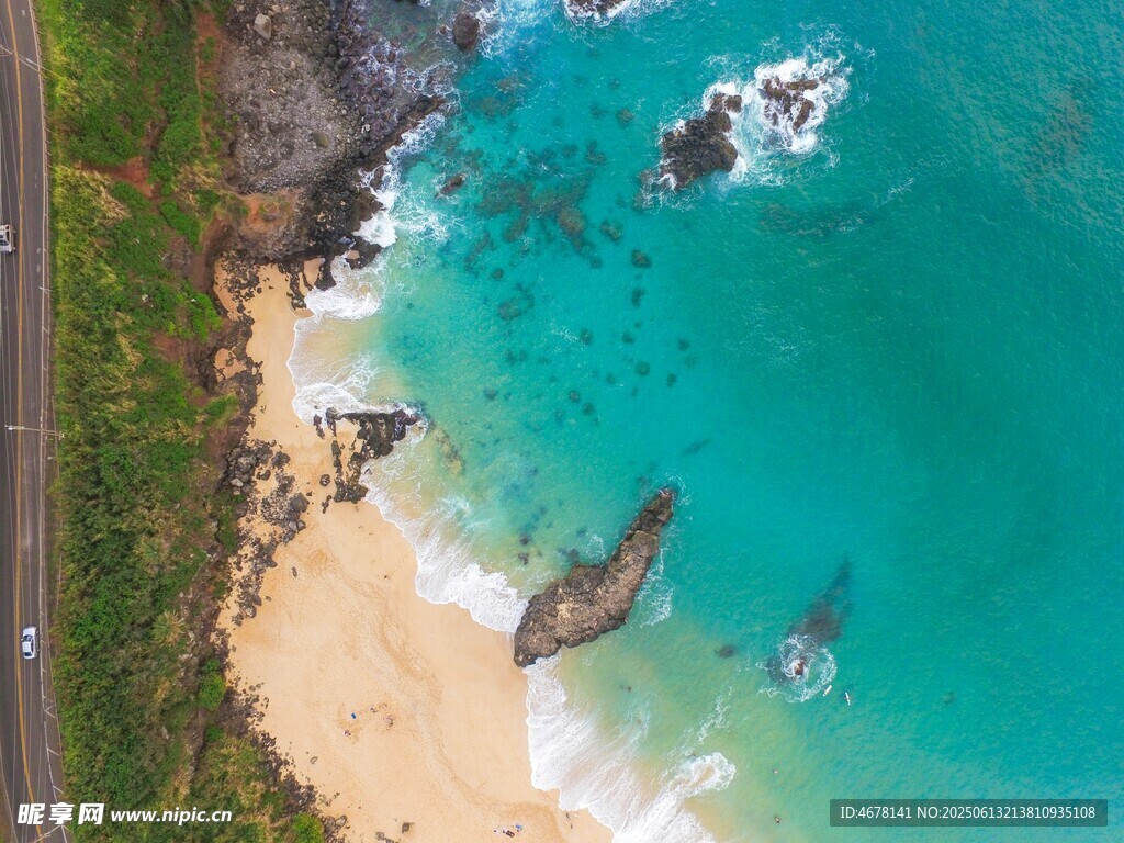 美麗海濱風光俯瞰圖