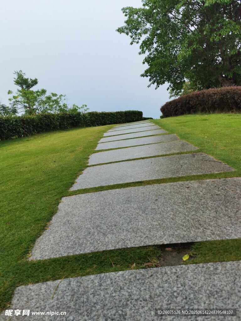 石板小徑
