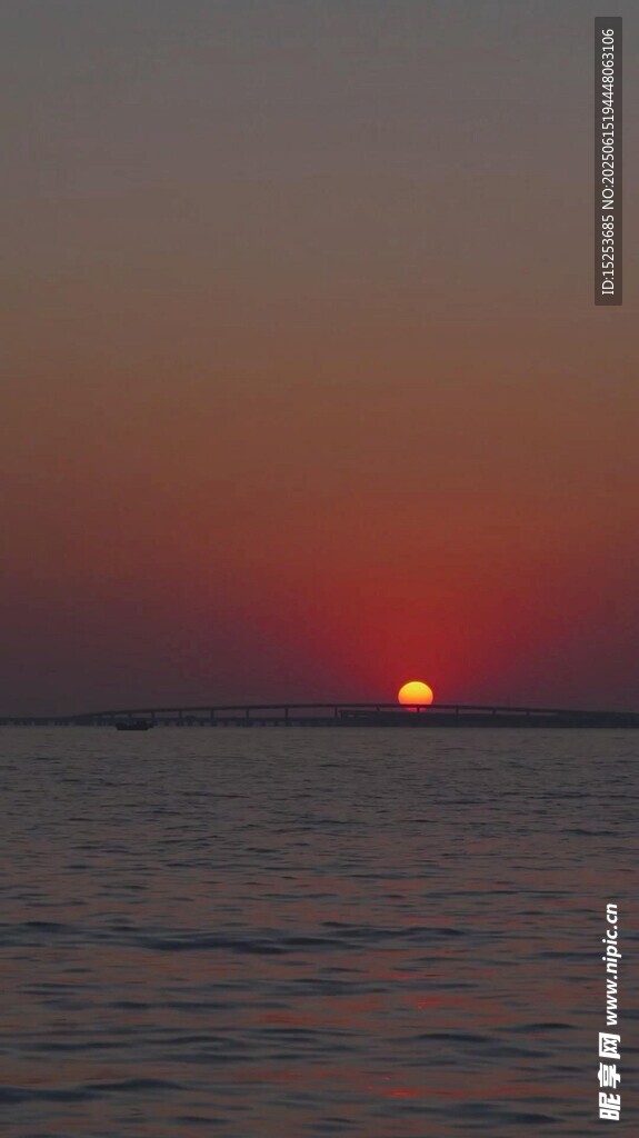 海上日落美景