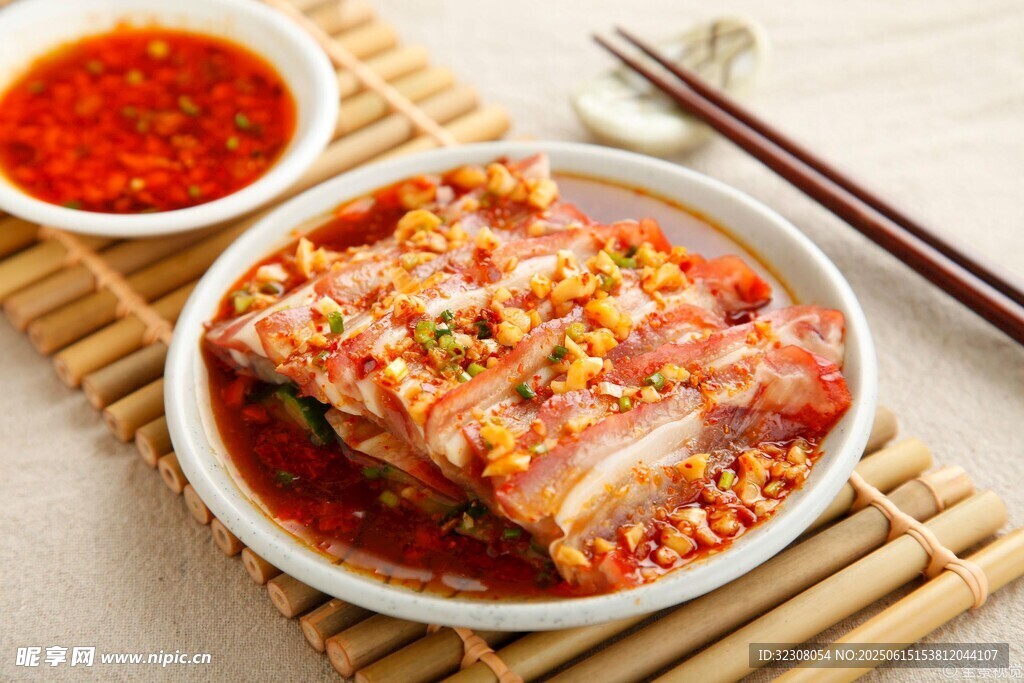 美味紅油蒜泥白肉